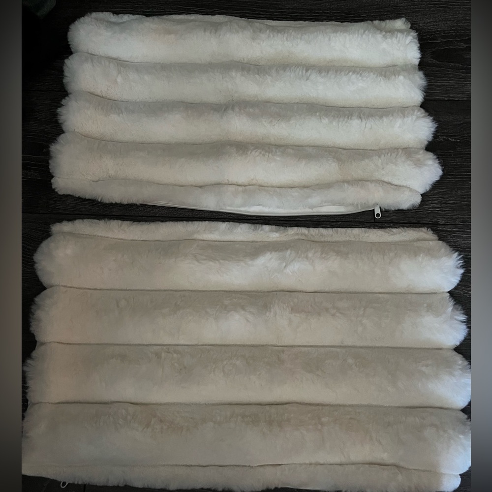 Faux fur pillow cases